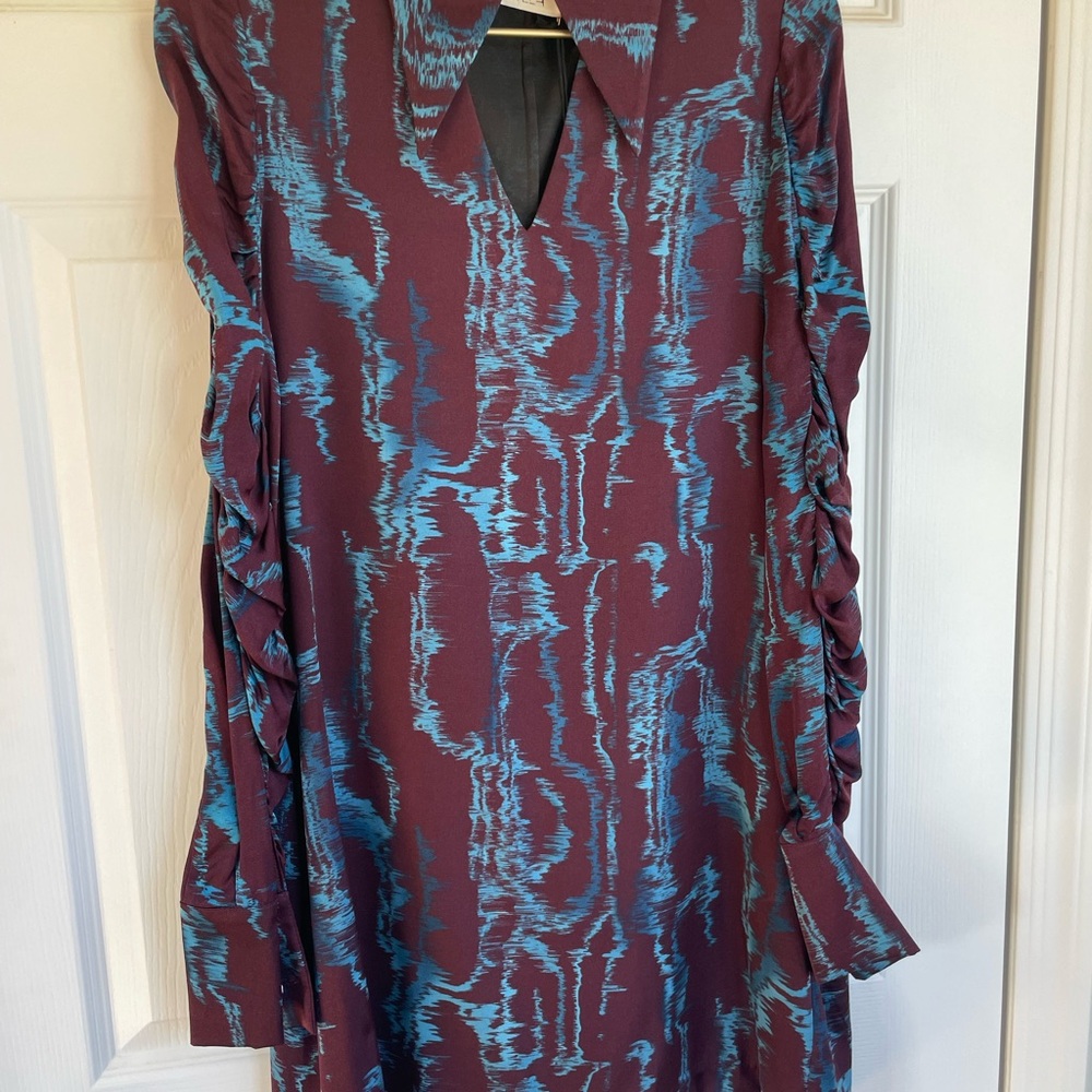 Tela Blue and burgundy midi Dress